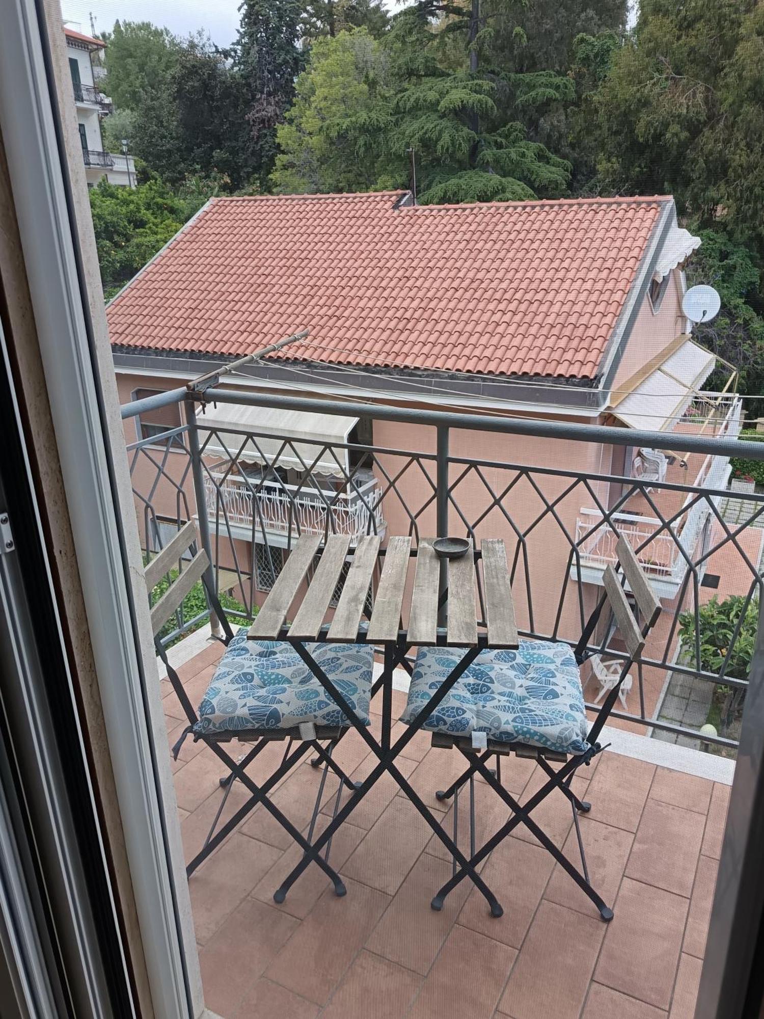 Casa Francesca Con Parcheggio Gratuito Apartment Сан Ремо Екстериор снимка